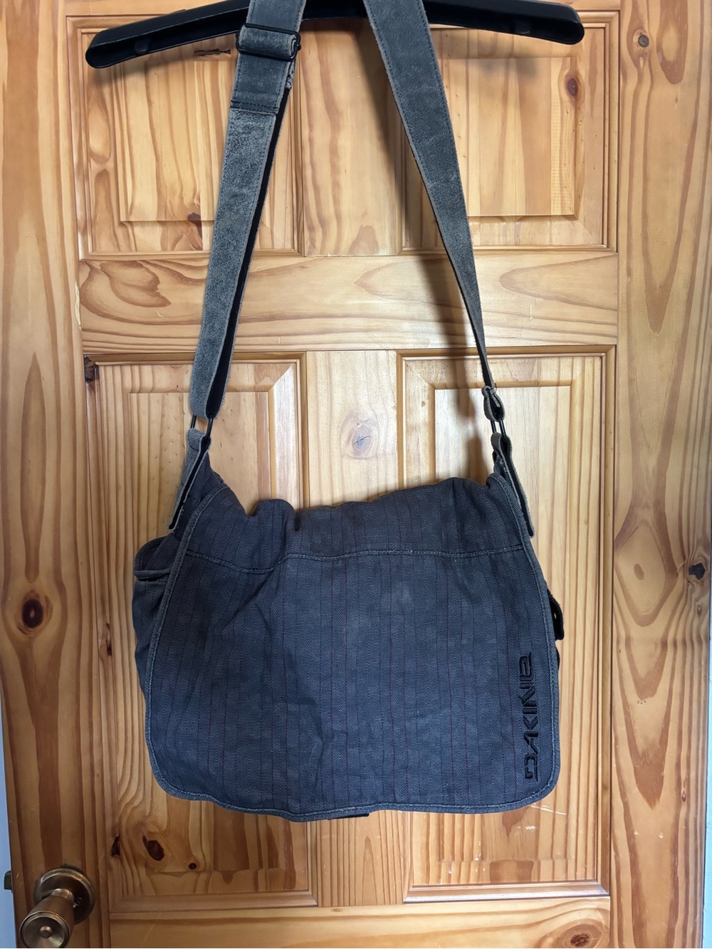 Dakine  Gray Canvas Crossbody Messenger Bag